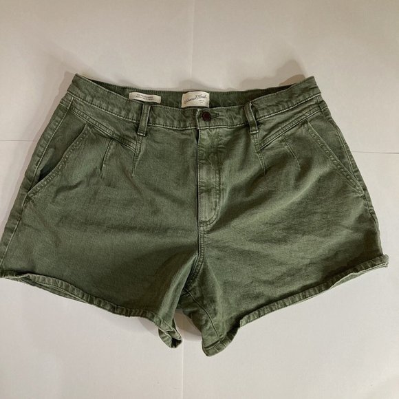 Vintage Universal Thread 90s Style High Rise Midi Army Green Jeans Shorts 16/33 - Picture 1 of 9